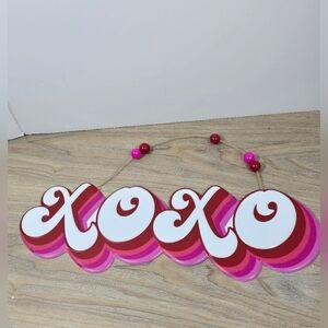 Retro 80s Pink and Red XOXO Metal Wall Decor 15.5 X 5.25 In Nwt
